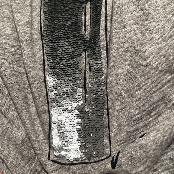 J Crew Graphic T-Shirt - Picture 6 of 8